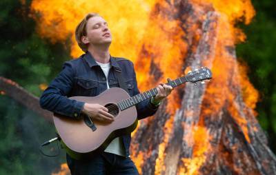 George Ezra announces huge 2022 Finsbury Park show with Blossoms and Holly Humberstone - www.nme.com