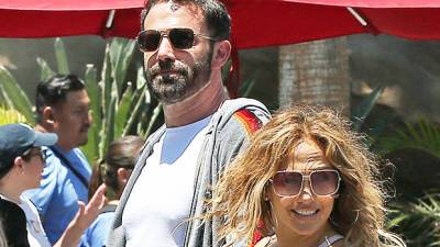 Jennifer Lopez Reportedly Bought Jewelry For Ben Affleck’s Daughters While Celebrating His Birthday - hollywoodlife.com