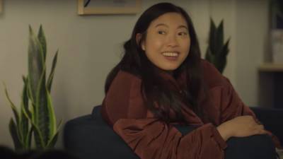 Awkwafina Hilariously Meets Chloe Fineman at the Doctor's Office in 'Nora From Queens' Season 2 (Exclusive) - www.etonline.com