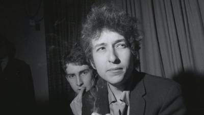 Bob Dylan Sued For Sexually Abusing A Minor In 1965 - deadline.com - New York - Manhattan - New York