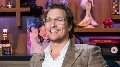 Matthew McConaughey Hasn't Used Deodorant in Over 35 Years, His Co-Star Reveals What He Smells Like - www.etonline.com