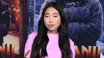 Awkwafina Talks 'Nora From Queens' and 'Shang Chi and the Legend of the Ten Rings' (Exclusive) - www.etonline.com