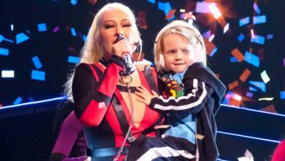 Christina Aguilera Shares Rare New Photos Of Daughter Summer, 7: ‘Time Moves Too Fast’ - hollywoodlife.com - France