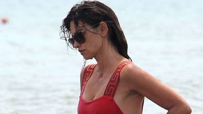 Penelope Cruz Stuns In White Bandeau Top Tiny Black Bikini Bottoms While Swimming In Italy - hollywoodlife.com - Italy