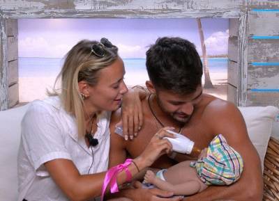 Love Island SPOILERS: The baby challenge is BACK and it’s as chaotic as ever - evoke.ie