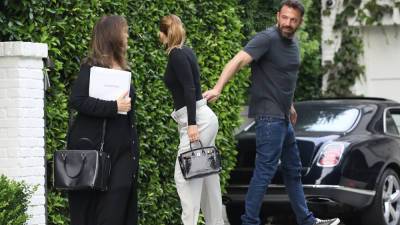 Jennifer Lopez and Ben Affleck get handsy as she leaves his home - www.foxnews.com - California