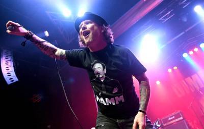 Watch Corey Taylor and his band cover Slipknot and Nine Inch Nails songs in KISS make-up - www.nme.com - USA - Taylor - state Missouri