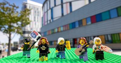Billy Connolly LEGO figures to be sold to raise money for children's charity - www.dailyrecord.co.uk