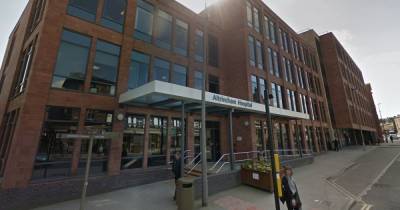 Concerns over future of minor injuries unit in Altrincham resurface as staff shortages force closure - www.manchestereveningnews.co.uk