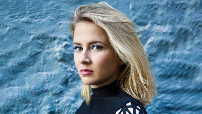 ‘Dynasty’: Eliza Bennett Joins CW Drama - deadline.com - Britain