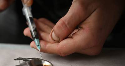 'Extremely dangerous heroin linked to high number of drug deaths in circulation' warn mental health doctors - www.manchestereveningnews.co.uk - Manchester