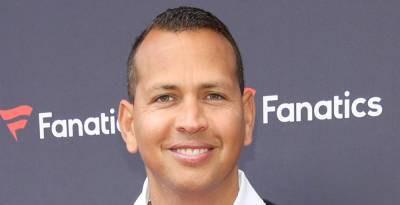 Fans Noticed Something in Background of Alex Rodriguez's New Photo That Is Sparking Lots of Comments - www.justjared.com