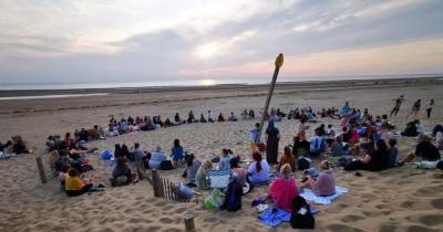 More than 100 women seen crying on Formby Beach - www.manchestereveningnews.co.uk - Manchester