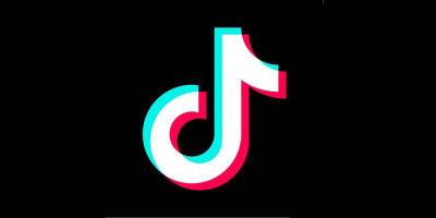 A TikTok Star Is Suing a YouTube Star & We Have all the Details - www.justjared.com