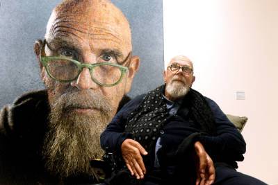 Chuck Close, photographer known for photorealist portraits, dead at 81 - nypost.com - New York