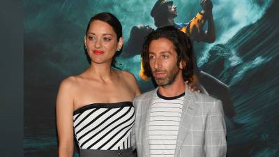 Leos Carax - Russell Mael - Ron Maelа - ‘Annette’ Star Marion Cotillard Found It ‘Very Easy’ to Act Opposite a Puppet in Leos Carax’s Film - variety.com - Los Angeles
