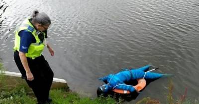 Body spotted floating in a pond but police find it was a mannequin in a onesie - www.manchestereveningnews.co.uk - county Cheshire