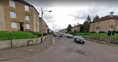 Pensioner rushed to hospital with serious injuries after horror crash in Glasgow - www.dailyrecord.co.uk