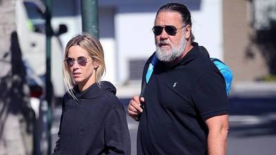 Russell Crowe, 57, Makes Out With GF Britney Theriot, 30, In Steamy New PDA Photos - hollywoodlife.com - Australia