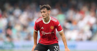 Manchester United's Dylan Levitt completes loan transfer to Dundee United - www.manchestereveningnews.co.uk - Scotland - Manchester