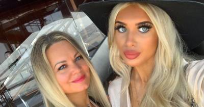 Love Island's Liberty 'comforted by mum in Majorca as she quits show' after breaking up with Jake - www.ok.co.uk