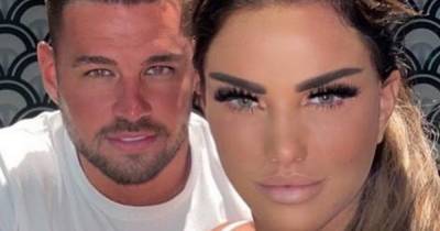 Katie Price's fiancé Carl Woods shares snap of star in hospital after fourth facelift - www.ok.co.uk