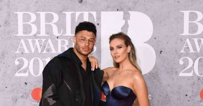 Perrie Edwards and Alex Oxlade-Chamberlain welcome baby into world - www.msn.com