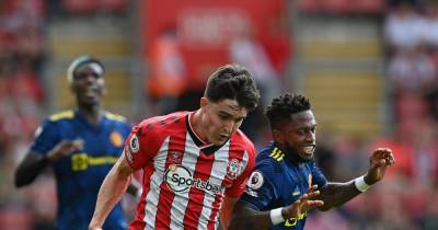 Fans blaming yellow shorts as United get off to a poor start against Southampton - www.manchestereveningnews.co.uk - Manchester
