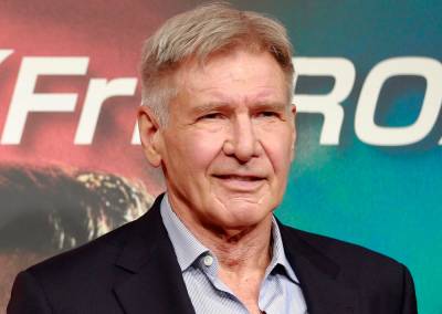 Harrison Ford Congratulates London Firefighter On Retirement After 31 Years Of Service - etcanada.com - county Harrison - county Ford