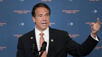Andrew Cuomo in Online Doghouse After Exiting NY Governor’s Mansion Without His Dog Captain - thewrap.com - New York - county Union - city Albany