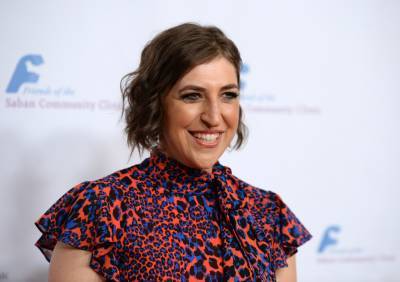 Mayim Bialik To Replace Mike Richards As ‘Jeopardy!’ Host For 3 Weeks - etcanada.com
