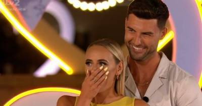 Love Island 'proposal' riddle as Millie and Liam are crowned winners - www.manchestereveningnews.co.uk - city Essex