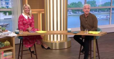 Phillip Schofield throws support behind 'gorgeous' This Morning co-stars after award snub - www.manchestereveningnews.co.uk
