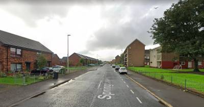 Woman 'distressed' after man follows her in Paisley street - www.dailyrecord.co.uk - Scotland