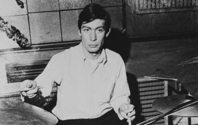 Legendary The Rolling Stones drummer Charlie Watts dies aged 80 - www.nme.com - Britain - USA