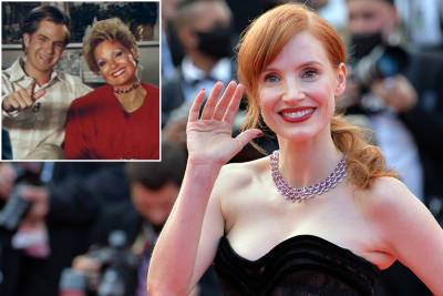 Jessica Chastain says ‘Tammy Faye’ movie makeup ‘permanently’ damaged her skin - nypost.com - Los Angeles