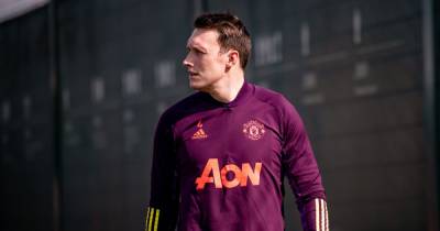 Manchester United's Phil Jones 'to consider Championship loan' and more transfer rumours - www.manchestereveningnews.co.uk - Manchester