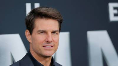 Tom Cruise lands helicopter in UK family's garden, takes them for a ride: 'It was surreal' - www.foxnews.com - Britain