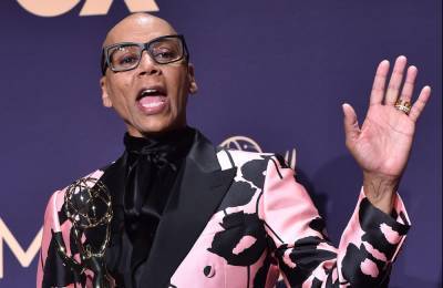 RuPaul’s Rules For Unruly Flight Passengers: ‘We Will Kick You In Your Cockpit’ - etcanada.com - Afghanistan