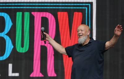 Michael Eavis says the “big names” from Glastonbury 2020 should be “coming back” for 2022 - www.nme.com