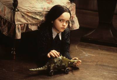 Tim Burton’s ‘Addams Family’-Inspired Netflix Series ‘Wednesday’ Reveals Cast Additions - etcanada.com