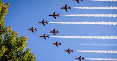 Red Arrows spotted across Greater Manchester in stunning flypast - www.manchestereveningnews.co.uk - Britain - Manchester - Isle Of Man