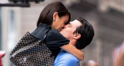 Mila Kunis & Finn Wittrock Share Passionate Kiss While Filming 'Luckiest Girl Alive' - www.justjared.com - New York