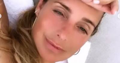 Louise Redknapp stuns with golden tan in snaps of Ibiza holiday with friends - www.ok.co.uk