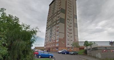 Man's body found at Motherwell flat ‘may have lain for weeks’ amid fly plague - www.dailyrecord.co.uk
