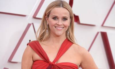 Reese Witherspoon sells her media company for $900 million - us.hola.com