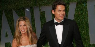 Jennifer Aniston Reacts to Dog Collar Internet Theory Involving Ex John Mayer - www.justjared.com