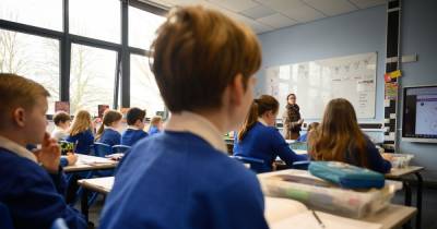 Pressure mounts on government for safety measures in schools ahead of September reopening - www.manchestereveningnews.co.uk - Manchester