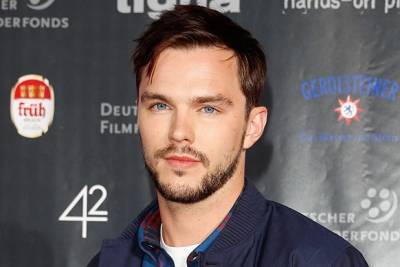 Nicholas Hoult to Star in ‘Dracula’ Spinoff ‘Renfield’ for Universal - thewrap.com
