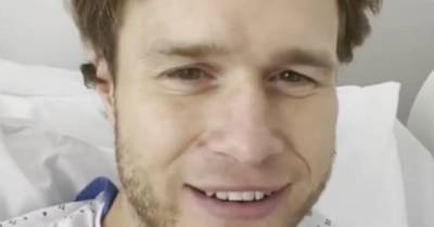 Olly Murs shares horrific leg injury from hospital bed after on-stage accident - www.ok.co.uk